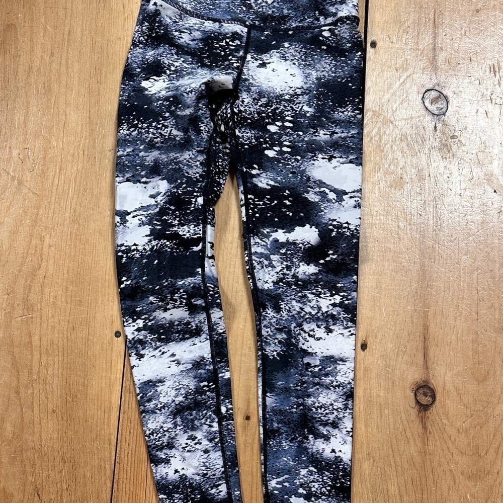 Calvin Klein CK Womens Performance Legging High Waisted Black/White Abstract, XS
